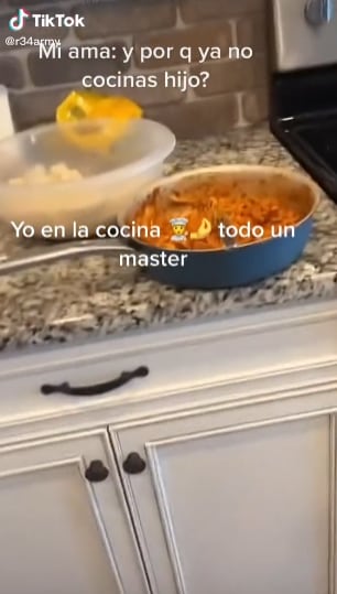 Confunde el 'Fabuloso' con el aceite de cocina