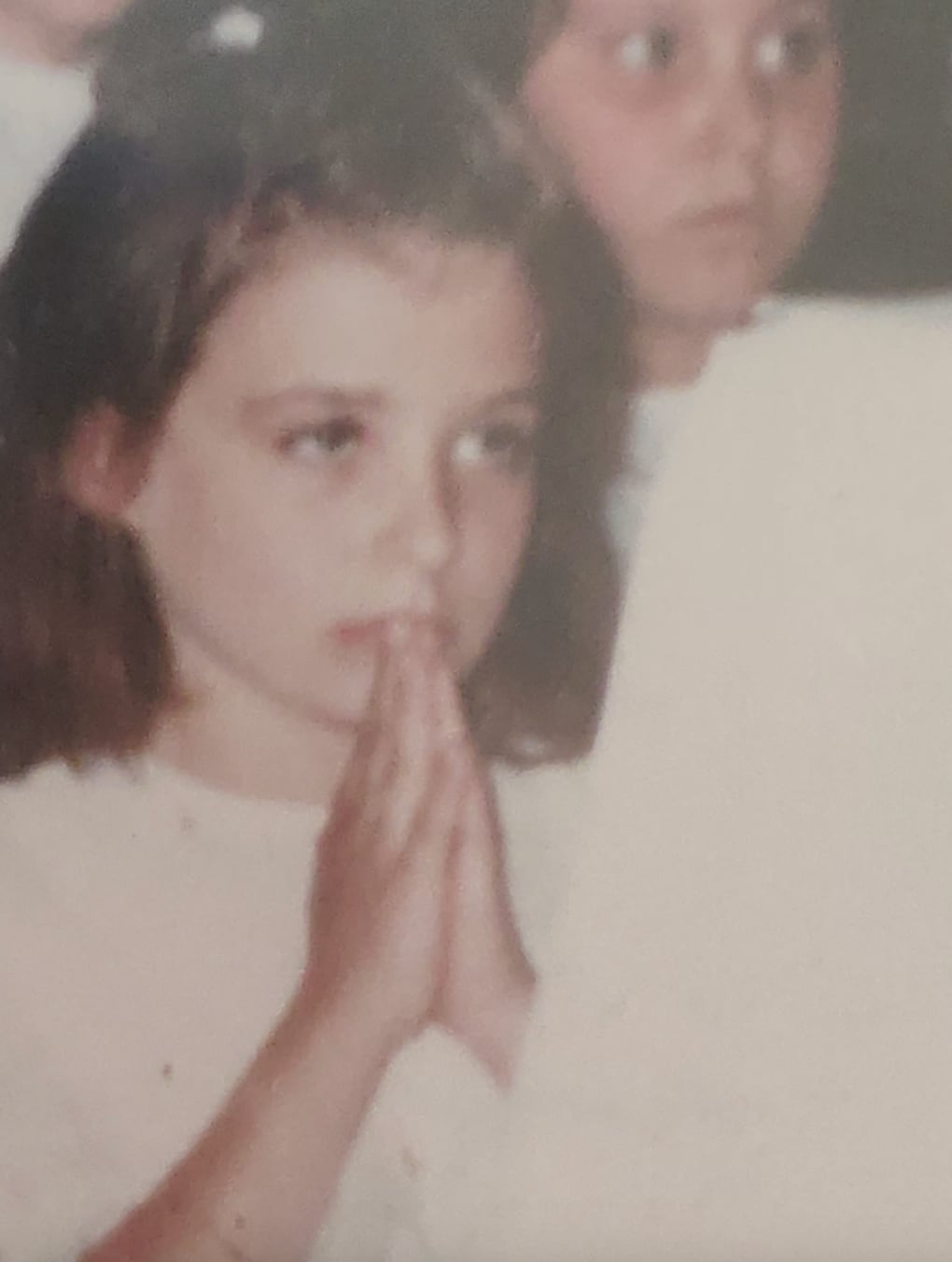 Maria Del Carmen Barreiro en su primera comunión