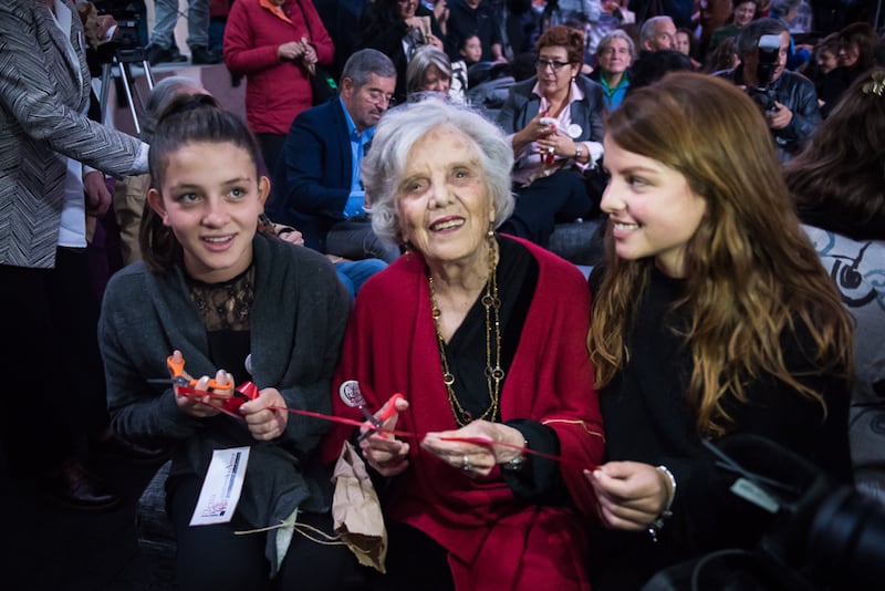 Inauguran Casa Elena Poniatowska en la colonia Escandón