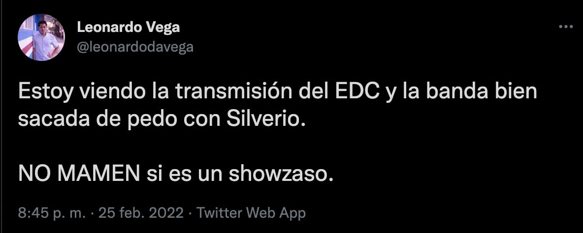 Fans apoyan a Silverio