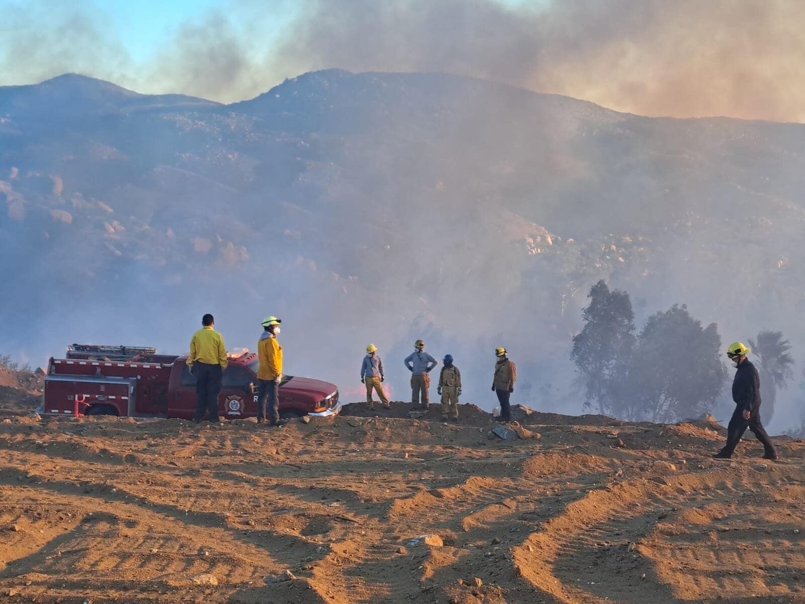 Incendios en Tecate Baja California hoy 16 de enero 2025