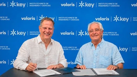 Volaris impulsa las ciencias y la ingeniería de mano del Key Institute