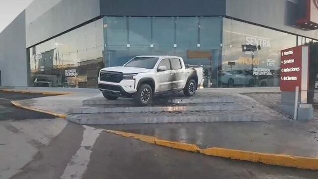 Cinco carros fueron dañados en ataque con bombas Molotov