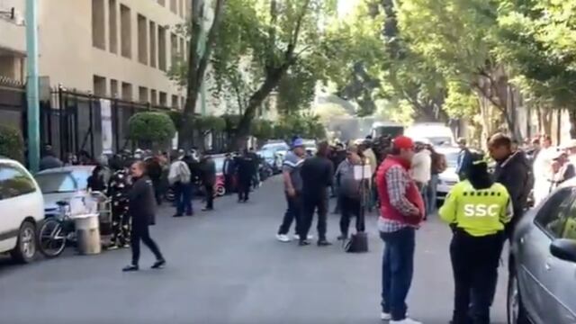 Productores de maíz bloquean Secretaría de Gobernación