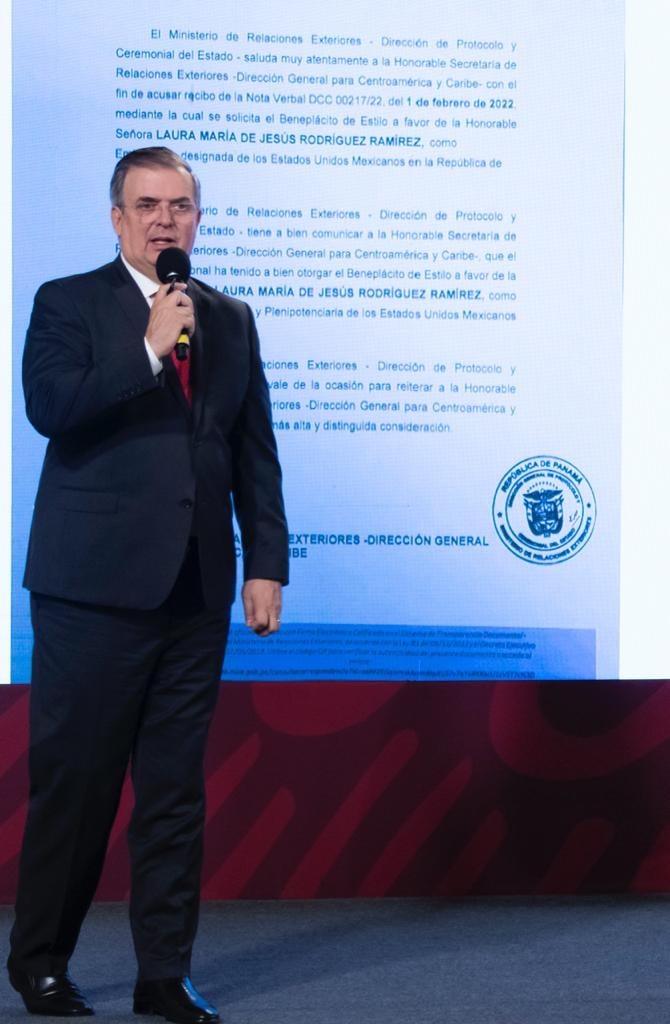 Marcelo Ebrard muestra el beneplácito de Panamá para Jesusa Rodríguez