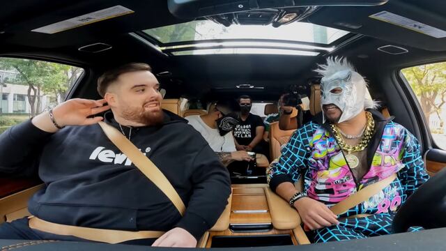 Ibai Llanos con el Escorpión Dorado