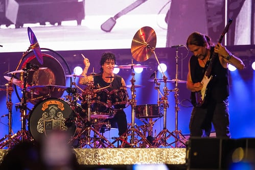 Maná reúne a 170 mil personas en concierto gratuito en Guadalajara