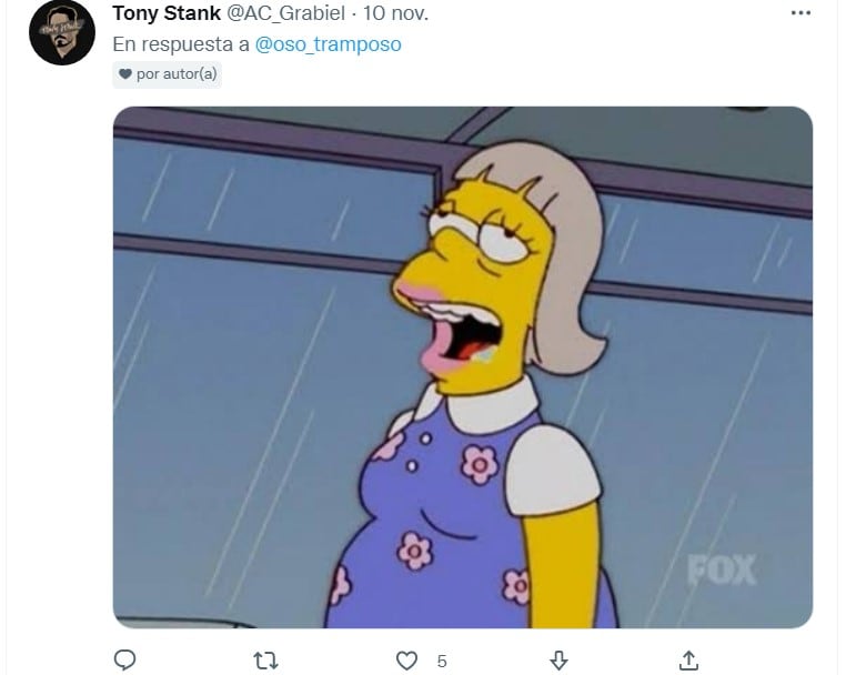 Meme por el pastel de Lisa Simpson
