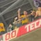 Captan a fan tirando orines desde las gradas en el Clásico Regio Rayados vs Tigres