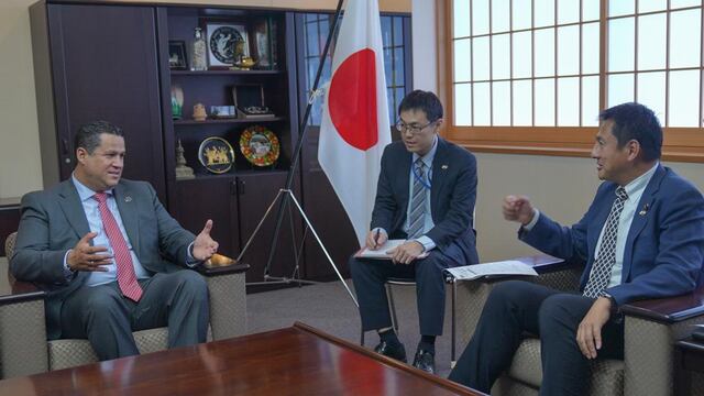 Diego Sinhue Rodríguez en su gira por Japón