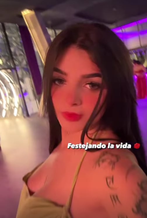 Karely Ruiz en la Riviera Maya