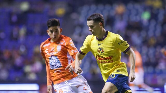 Pedro Pedraza y Álvaro Fidalgo en el América vs Pachuca.