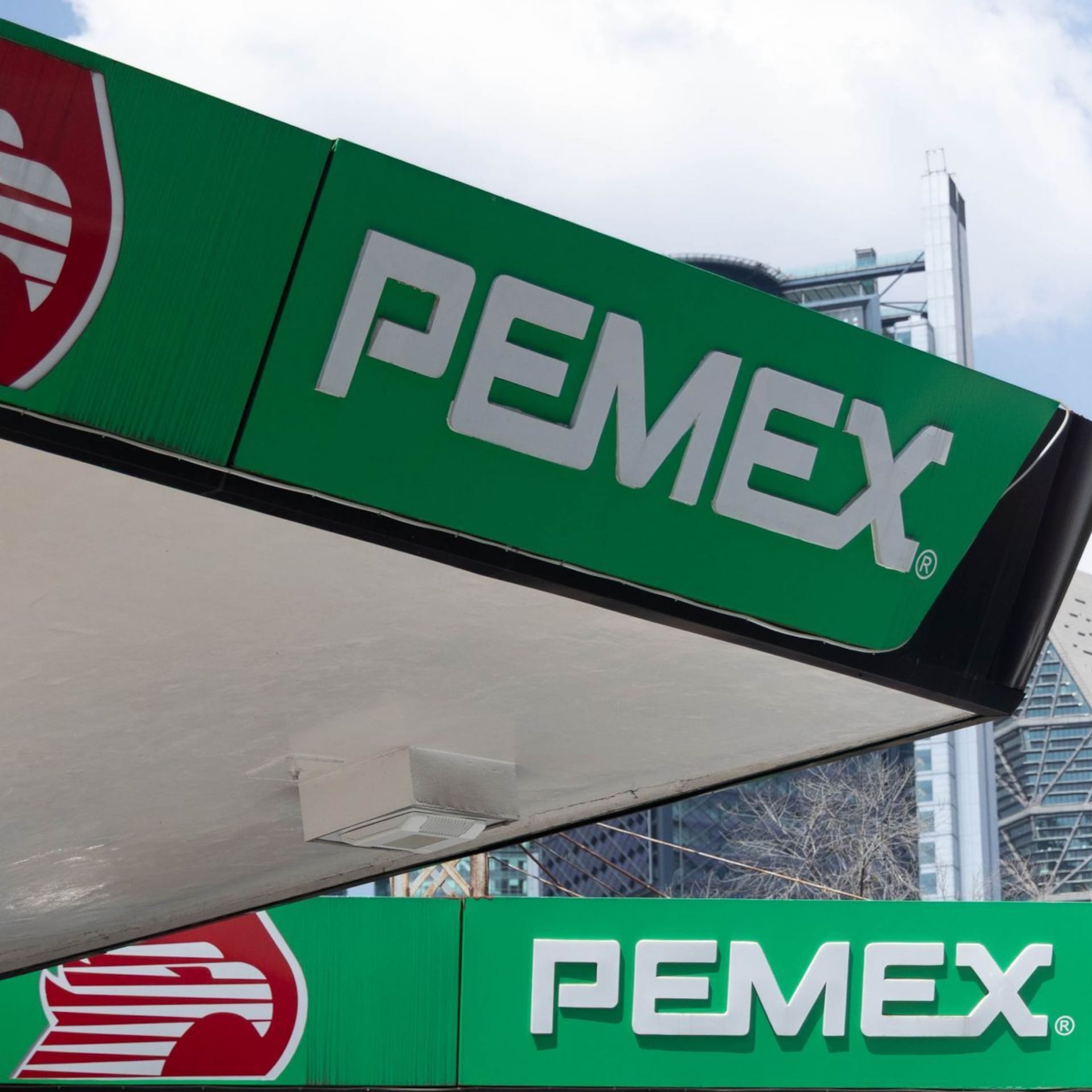 SHCP, UIF y Pemex unen fuerzas contra delitos financieros y robo de hidrocarburos