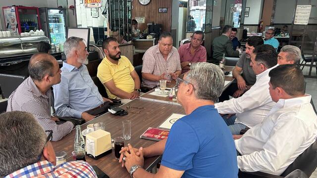 Morena cerró acuerdos con transportistas de Jalisco