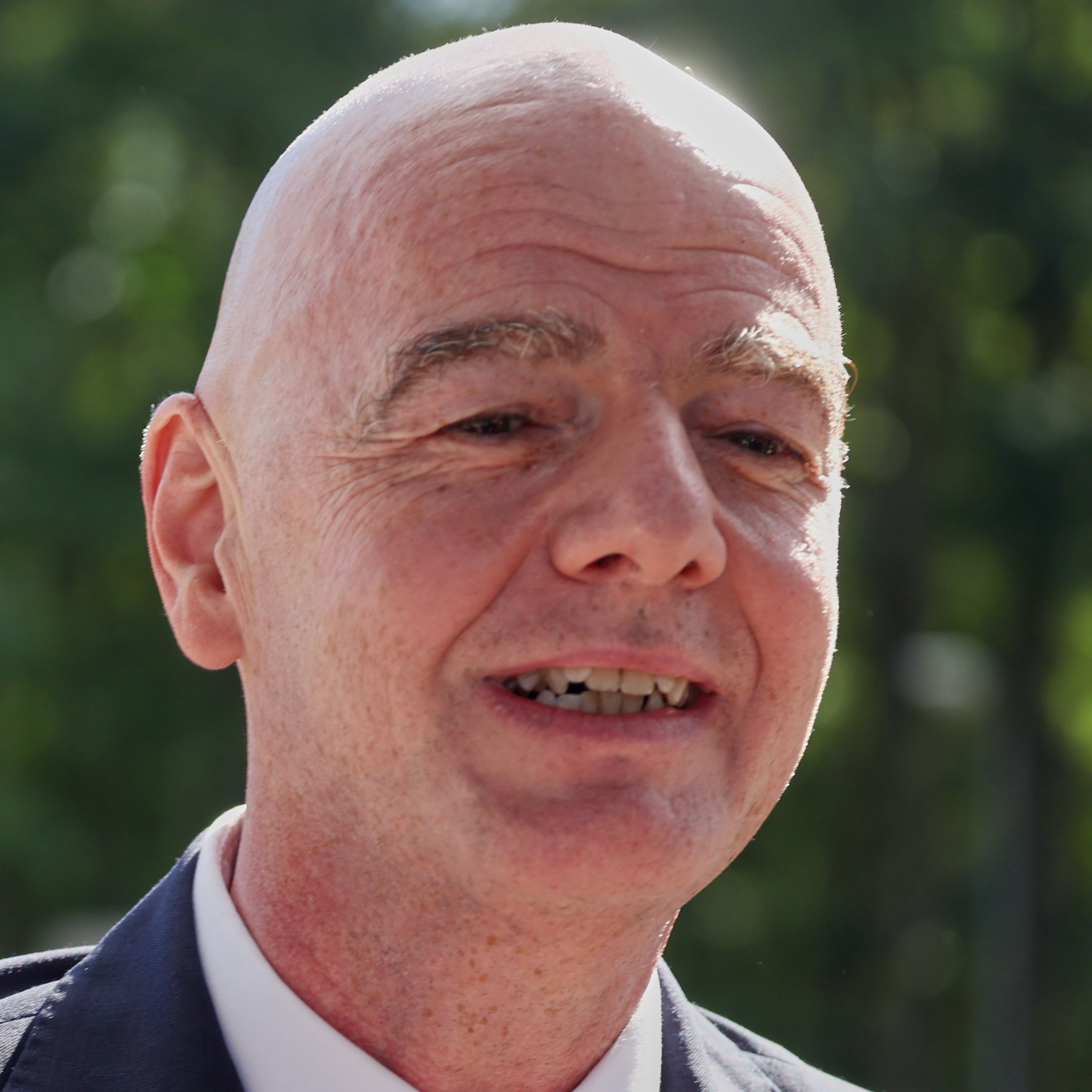 Infantino promete diálogo tras polémica por plan para vender derechos del Mundial