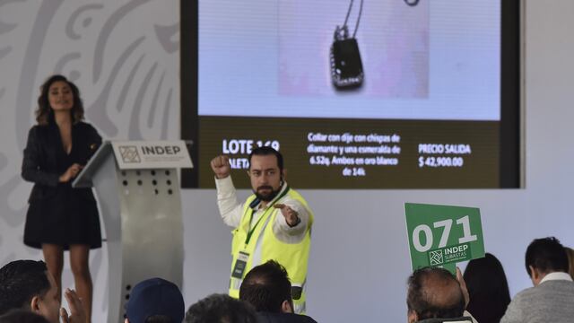 Subasta en Los Pinos