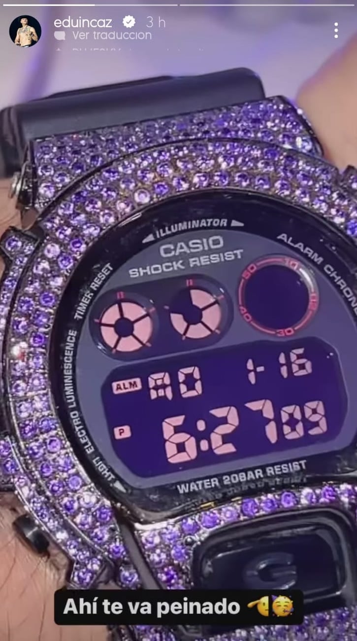 Eduin Caz muestra su Casio en plena pelea de Shakira y Piqué.