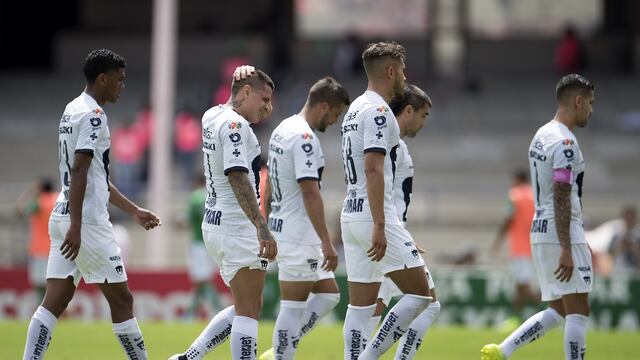 Los universitarios cayeron en casa ante La Fiera