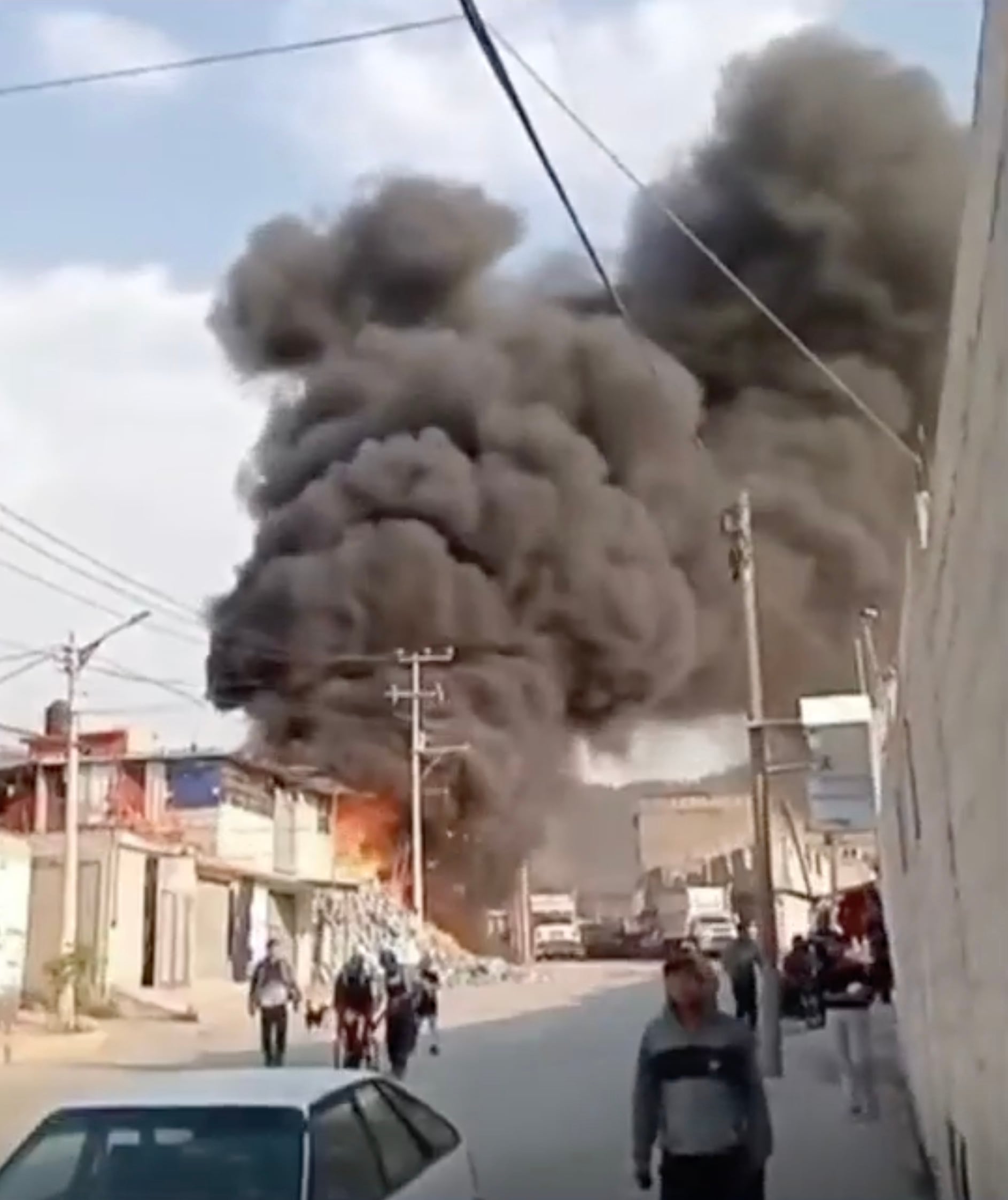 Incendio en Sierra de Guadalupe en Tultitlán