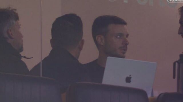 Captan a Martín Anselmi con su computadora ya viendo a su FC Porto; Cruz Azul lo demandará