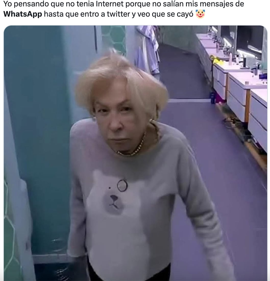 Memes de la caída de WhatsApp este 28 de febrero