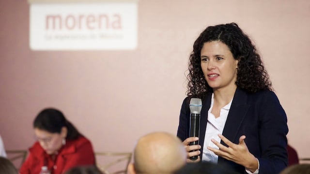 Luisa Alcalde, dirigente de Morena