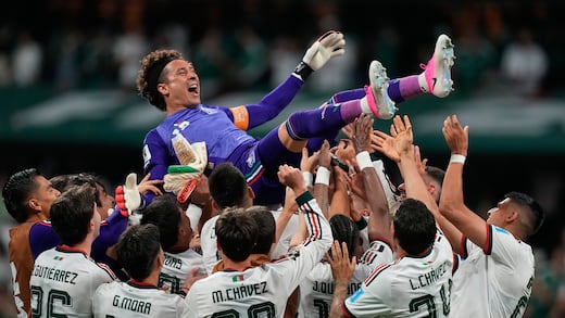 Guillermo Ochoa es una leyenda del futbol mundial, afirma Javier Aguirre