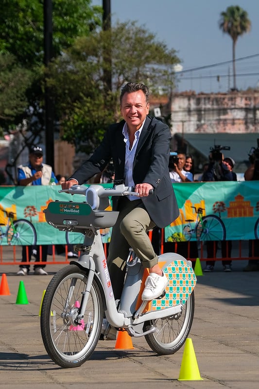 Pablo Lemus presenta la renovación más grande de bici pública en Jalisco