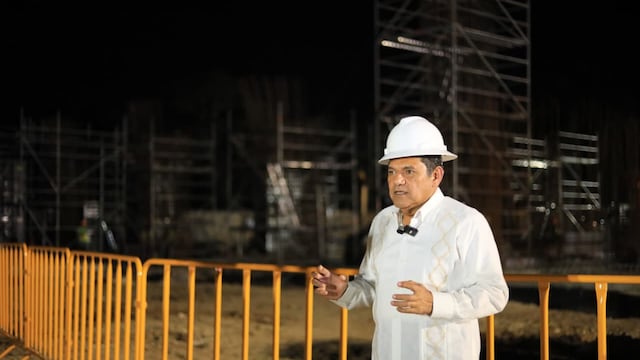 Javier May supervisa construcción del C5 Escudo Olmeca para reforzar la seguridad en Tabasco.