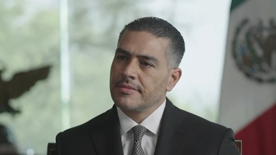Omar García Harfuch concede entrevista a Newsmax