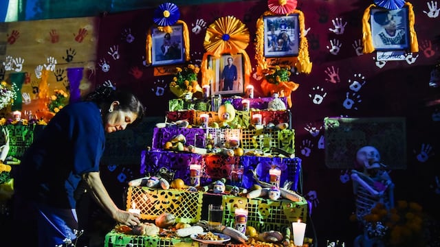 Ofrenda o altar de muertos