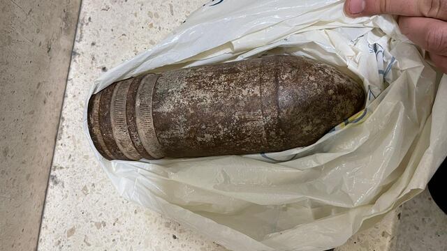 Proyectil que turistas de EU intentaron llevar como recuerdo.