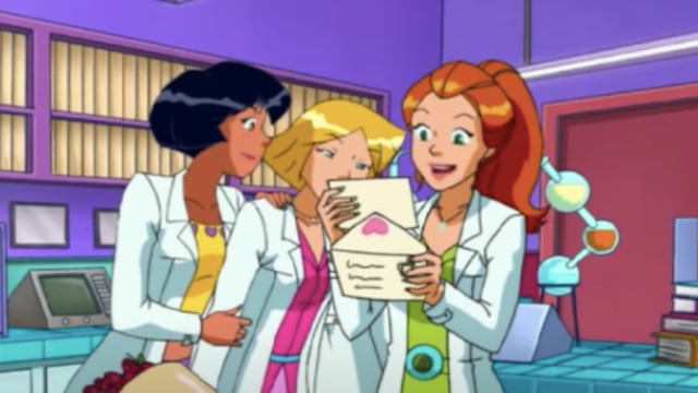 Tres espías sin límite