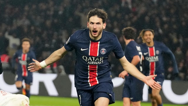 Khvicha Kvaratskhelia es la estrella georgiana del PSG que conquistó la Champions League.
