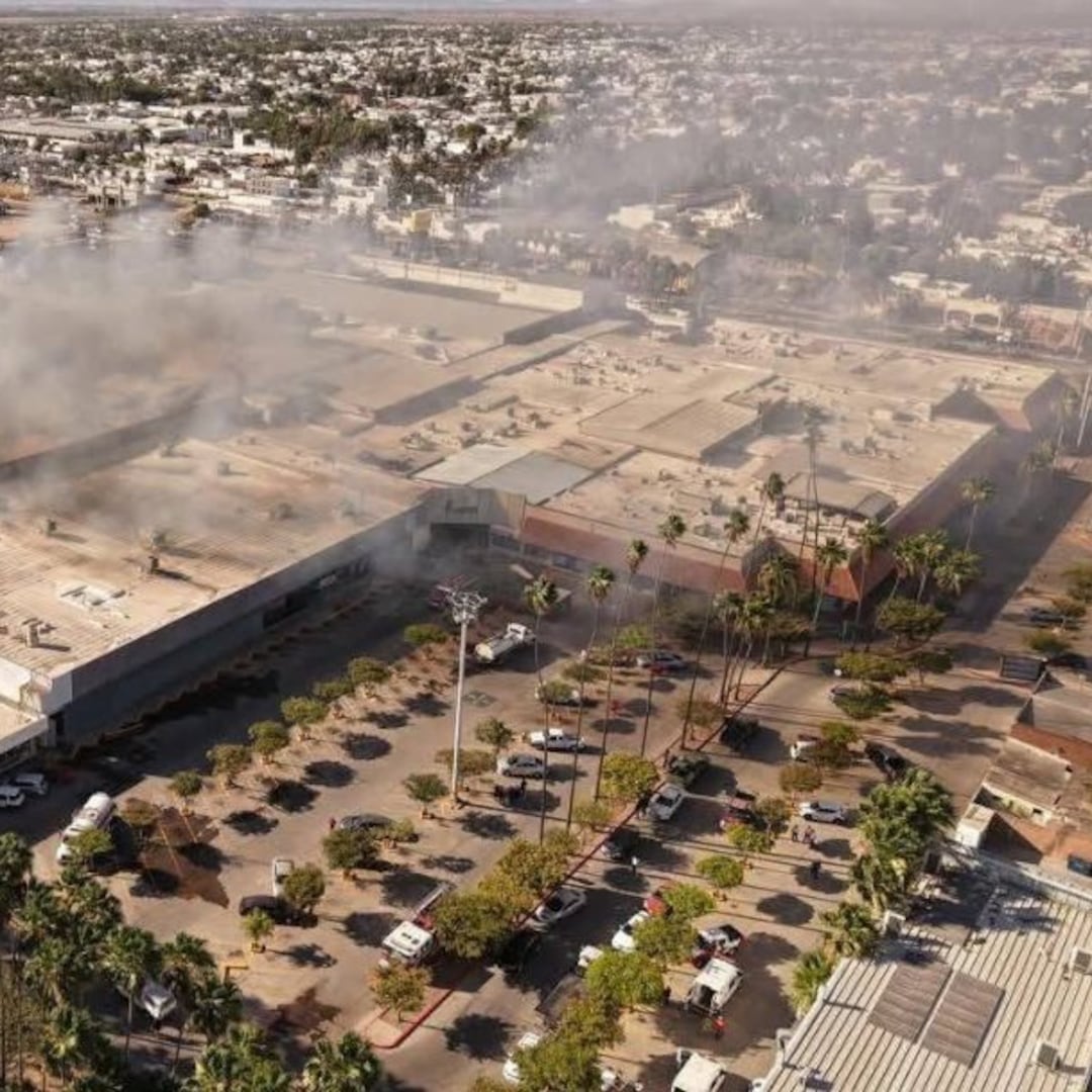 Fiscalía de Sinaloa investiga incendio en Plaza Fiesta Las Palmas como homicidio culposo