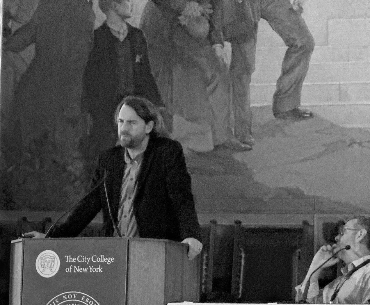 Nolan Williams, psiquiatra.