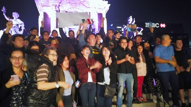 Celebración en el Ángel por Óscar de del Toro