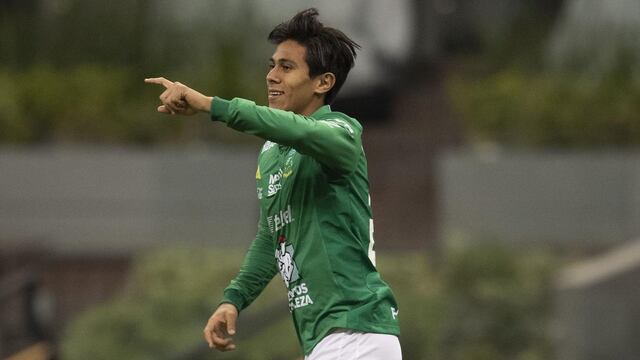 José Juan Macías tras vacunar al América.