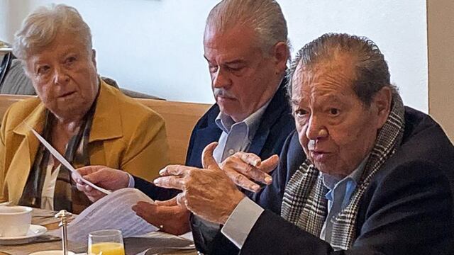 En su cuenta de Twitter, Porfirio Muñoz Ledo acusó que AMLO es el anti Juárez por esta razón.