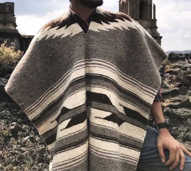 Outfit para hombre para el 15 de septiembre