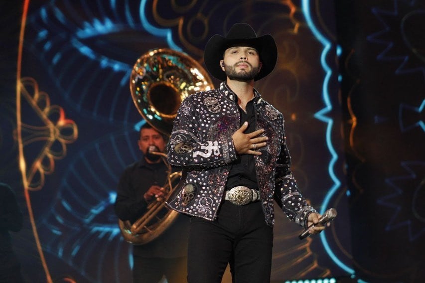 Leonardo Aguilar en La Academia