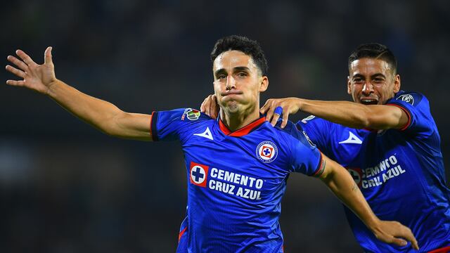 Pumas vs Cruz Azul