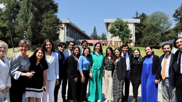 Lía Limón visita la Universidad Anáhuac; debe existir una agenda de género en el servicio público, asegura