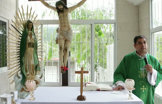 Sacerdote José Arturo López Cornejo