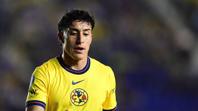 América vs Cruz Azul en vivo: Comienza el segundo tiempo y Zendejas deja ir una muy clara