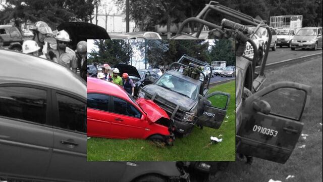 El accidente se registró al filo de las 13:00 horas, en carriles centrales de paseo Tollocan, entre Comonforth y Pilares, cuando la unidad militar, con número 0910353, se impactó de frente con un auto sedan de color rojo y golpeo a otro de color negro.

