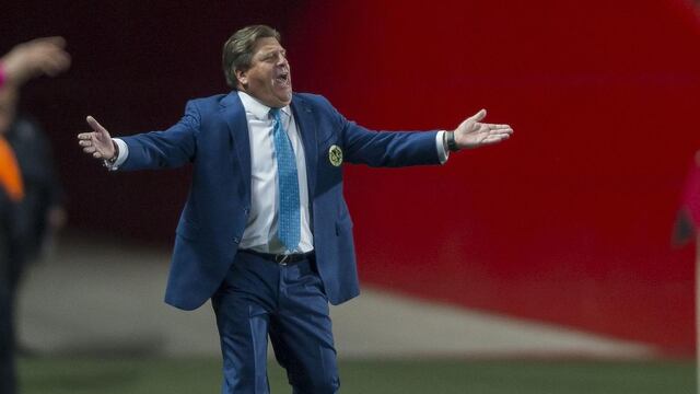 Herrera expresó su molestia por el arbitraje