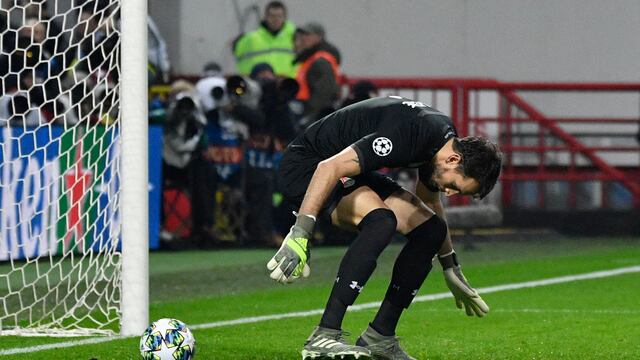 El portero ruso cometió un tremendo error