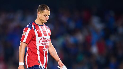 Ni siquiera una disculpa: Así fue la reacción de Chicharito en el vestuario de Chivas