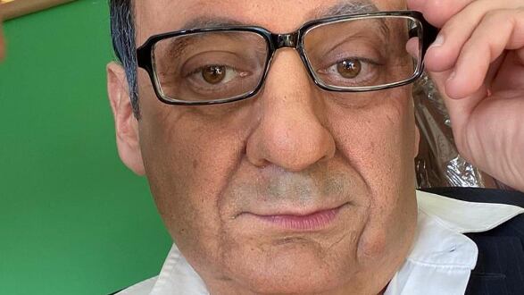 ¿Está deprimido? Eduardo España habla tras perder el papel de Chespirito en su serie biográfica